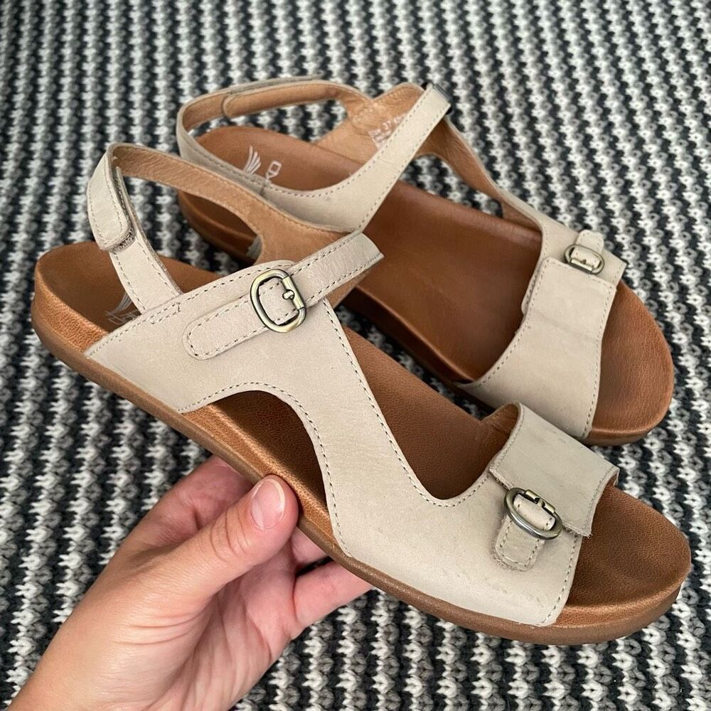 EU 37 Comfort Women's Beige Slingback Sandals with Adjustable Buckles